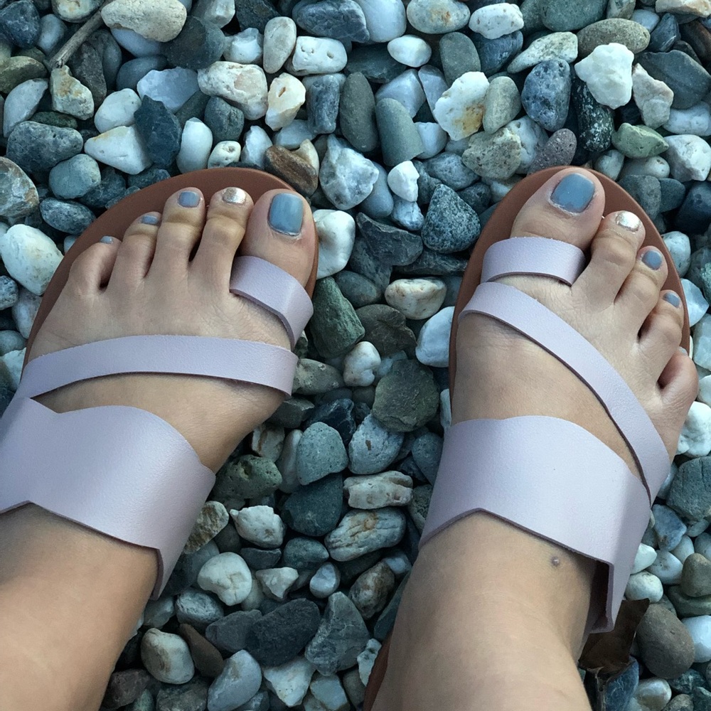 Anika Slipper - Picture 3 of 4